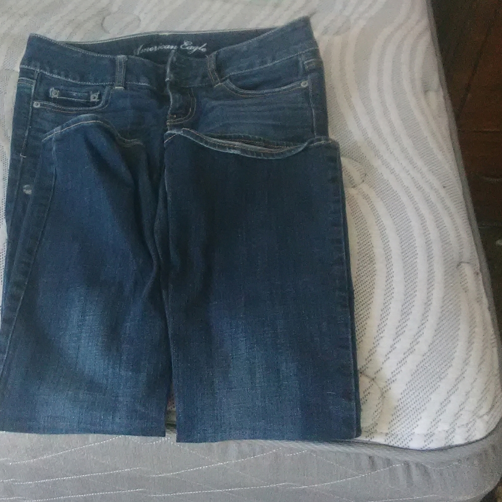 Size 4 American Eagle Jeans
